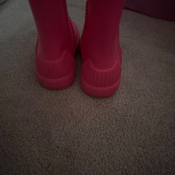 Ugg rain boots